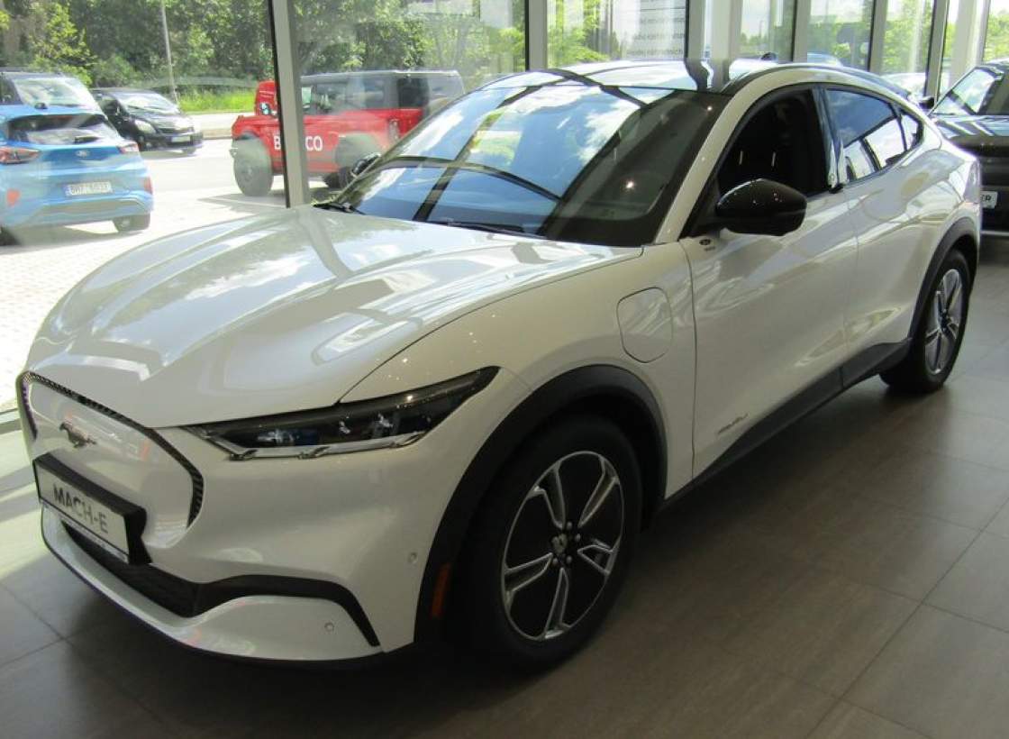 Ford - Mustang Mach-E