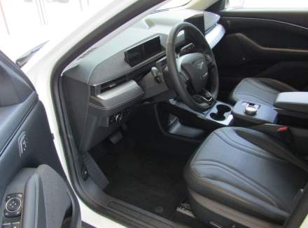 Ford - Mustang Mach-E