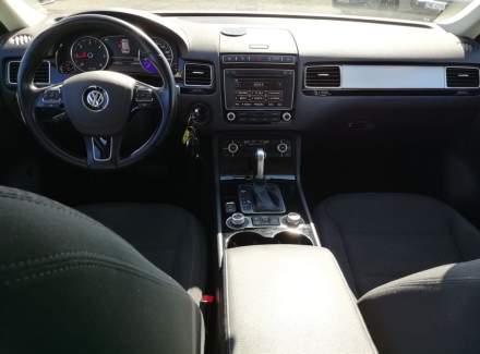 Volkswagen - Touareg