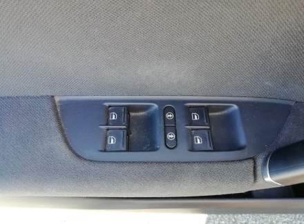 Volkswagen - Touareg