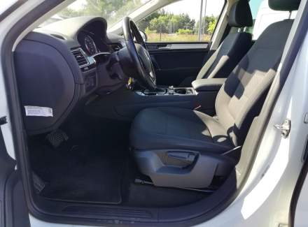 Volkswagen - Touareg