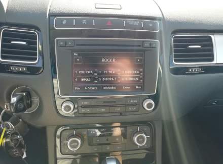 Volkswagen - Touareg