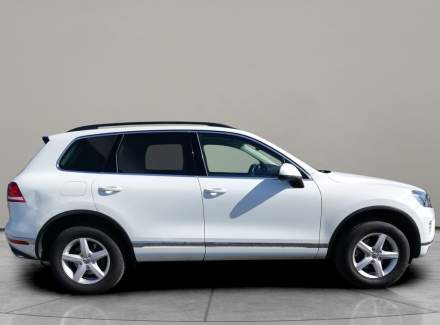 Volkswagen - Touareg