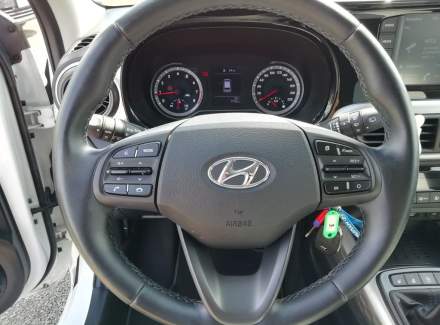 Hyundai - i10