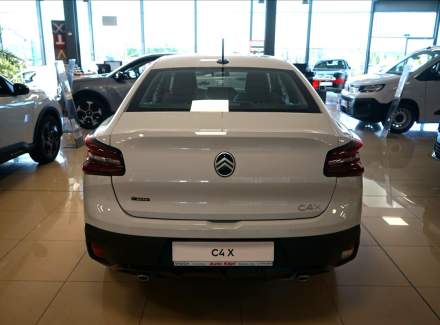 Citroën - C4 X