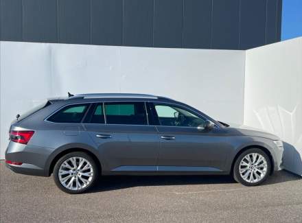 Škoda - Superb