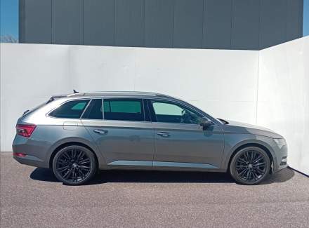 Škoda - Superb