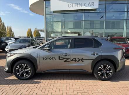 Toyota - bZ4X