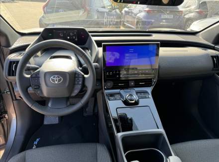 Toyota - bZ4X