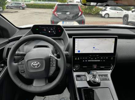 Toyota - bZ4X