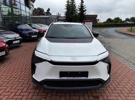 Toyota - bZ4X