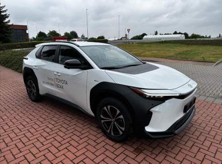Toyota - bZ4X
