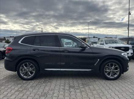 BMW - X3