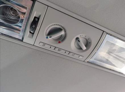 Volkswagen - Caravelle