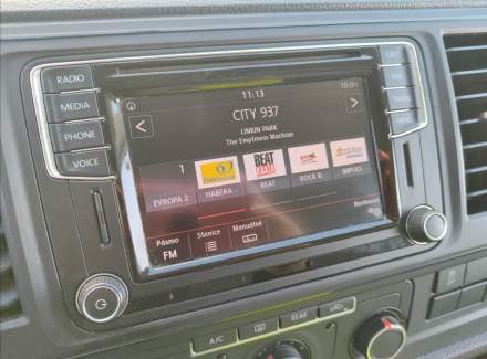 Volkswagen - Caravelle