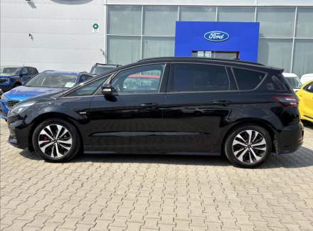 Ford - S-MAX
