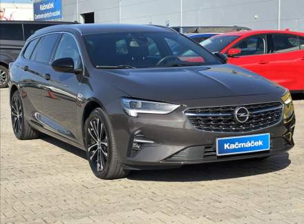 Opel - Insignia
