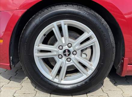Ford - Mustang