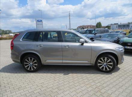 Volvo - XC90