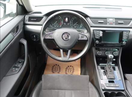 Škoda - Superb
