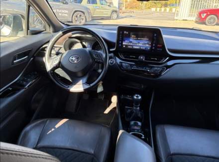 Toyota - C-HR