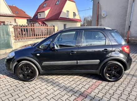 Suzuki - SX4