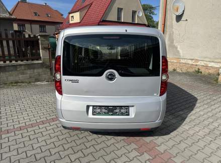 Opel - Combo