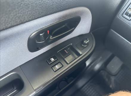 Suzuki - Grand Vitara