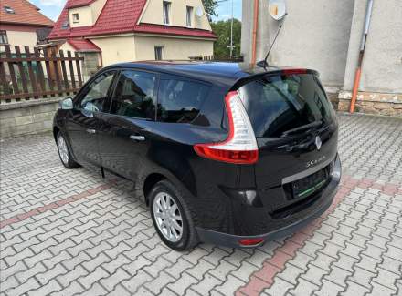 Renault - Scenic