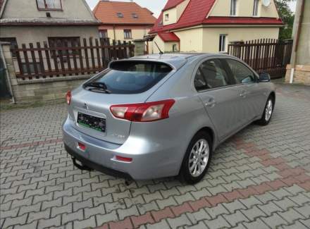 Mitsubishi - Lancer