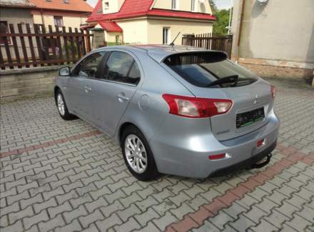 Mitsubishi - Lancer