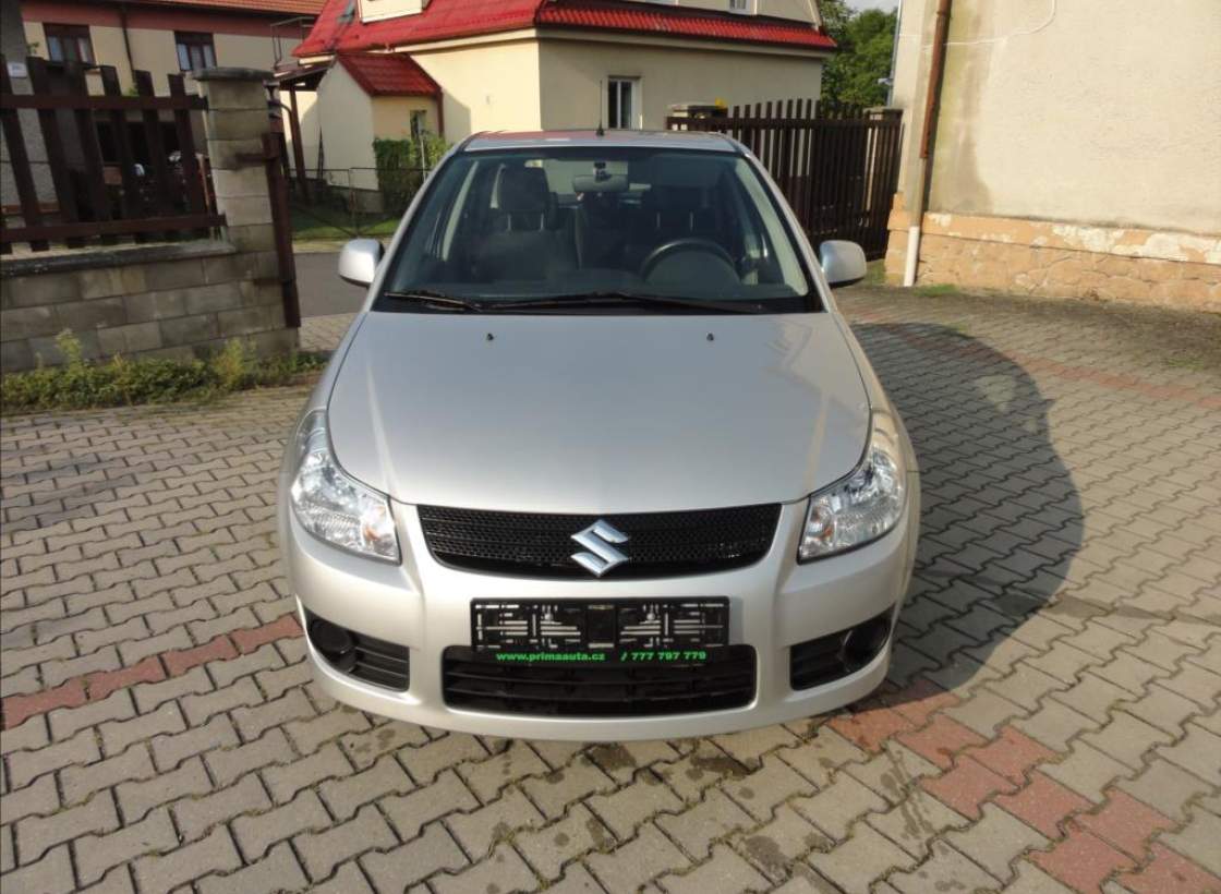 Suzuki - SX4