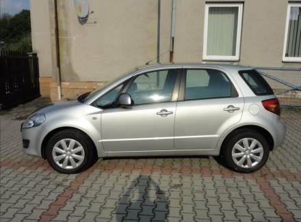 Suzuki - SX4