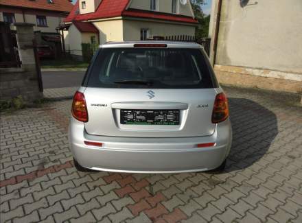 Suzuki - SX4