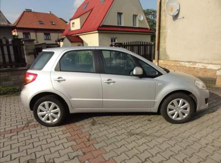 Suzuki - SX4