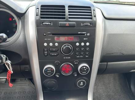 Suzuki - Grand Vitara