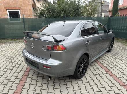 Mitsubishi - Lancer