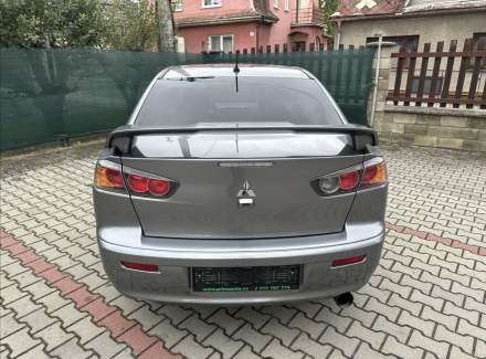 Mitsubishi - Lancer