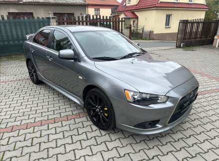 Mitsubishi - Lancer