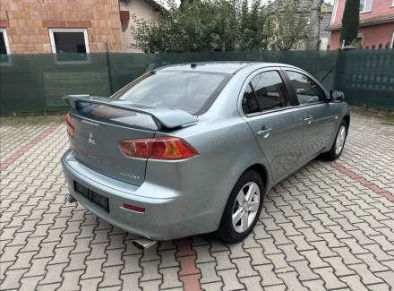 Mitsubishi - Lancer