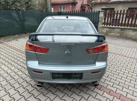 Mitsubishi - Lancer