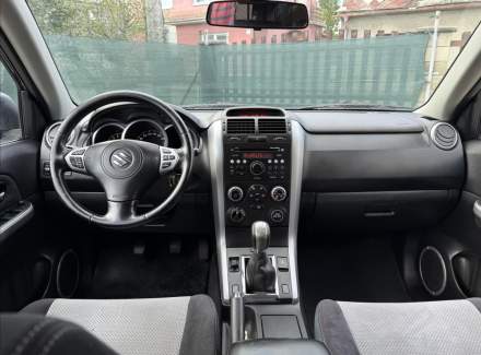 Suzuki - Grand Vitara