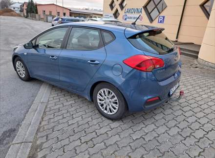 Kia - Cee'd