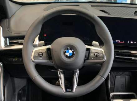 BMW - X1
