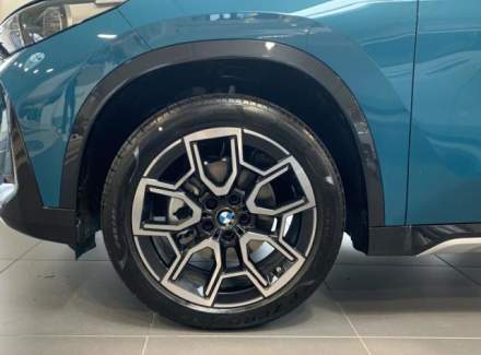 BMW - X1