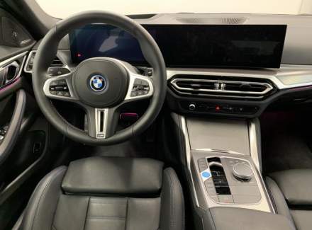 BMW - i4