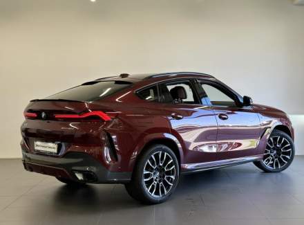 BMW - X6