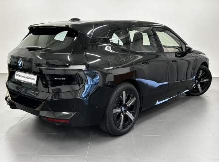 BMW - iX