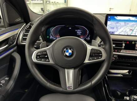 BMW - X3
