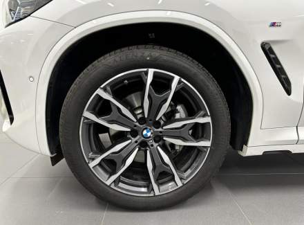 BMW - X3